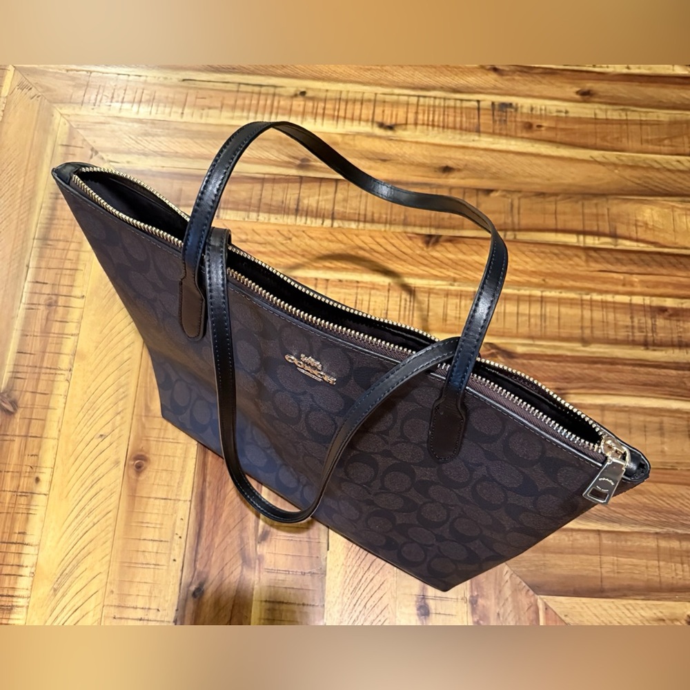 Coach Signature Shoulder Bag Zip Top Tote Brown Black Gold - Picture 2 of 5